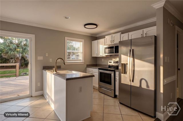 3222 Woodlawn Drive, Savannah, GA 31404