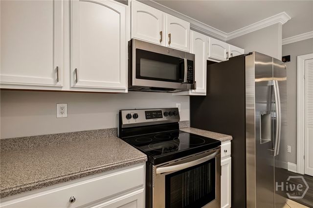 3222 Woodlawn Drive, Savannah, GA 31404