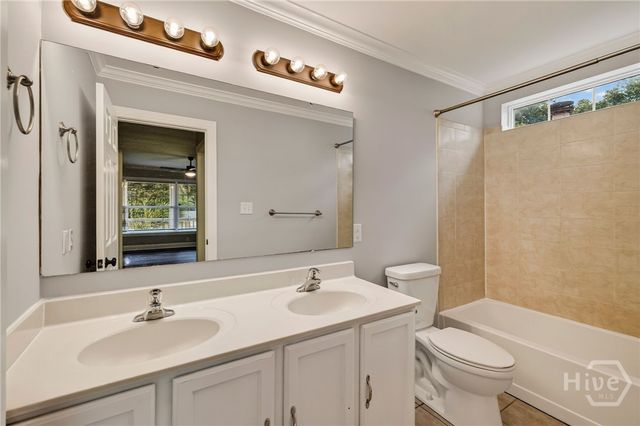 3222 Woodlawn Drive, Savannah, GA 31404