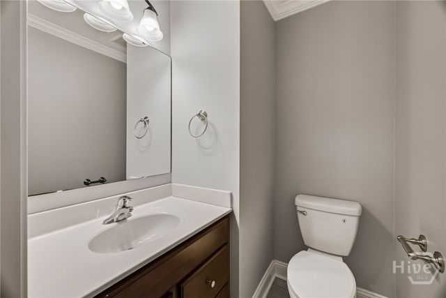3222 Woodlawn Drive, Savannah, GA 31404