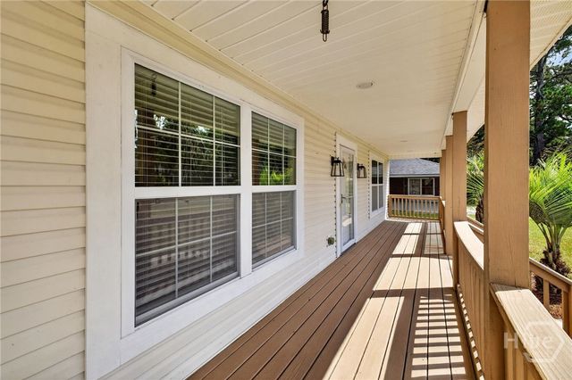 3222 Woodlawn Drive, Savannah, GA 31404