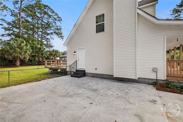 3222 Woodlawn Drive, Savannah, GA 31404