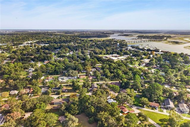 3222 Woodlawn Drive, Savannah, GA 31404
