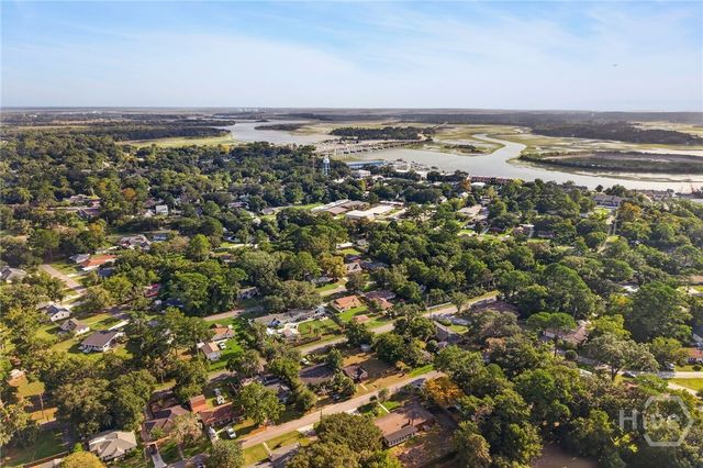 3222 Woodlawn Drive, Savannah, GA 31404