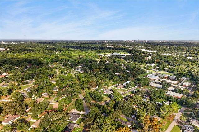 3222 Woodlawn Drive, Savannah, GA 31404