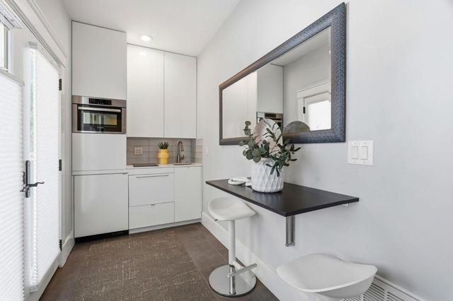 175 N Sunnyvale Avenue, Sunnyvale, CA 94086