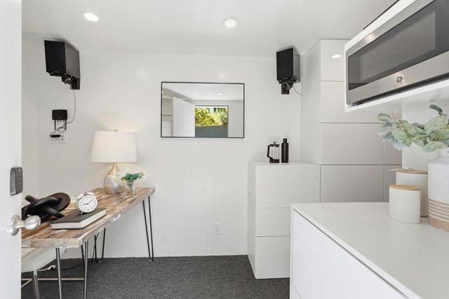 175 N Sunnyvale Avenue, Sunnyvale, CA 94086