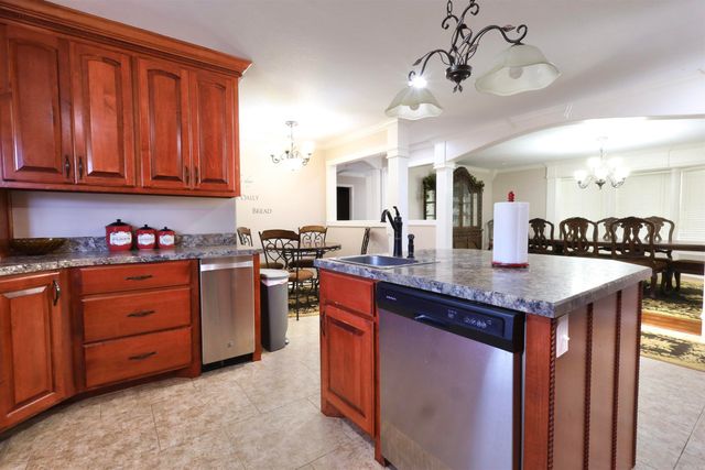 1906 HWY 70, Glenwood, AR 71943