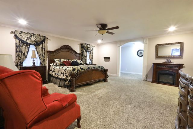 1906 HWY 70, Glenwood, AR 71943