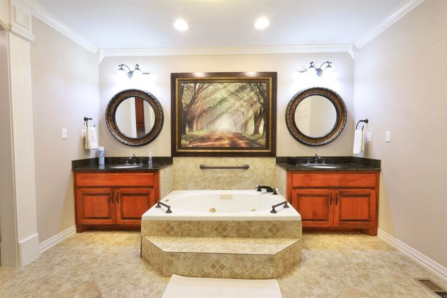 1906 HWY 70, Glenwood, AR 71943