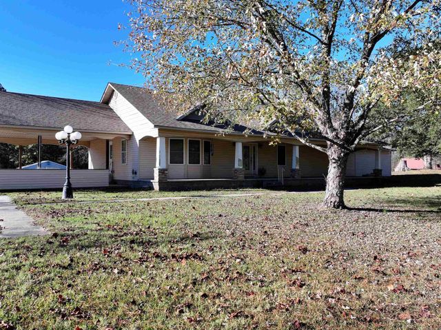 1906 HWY 70, Glenwood, AR 71943