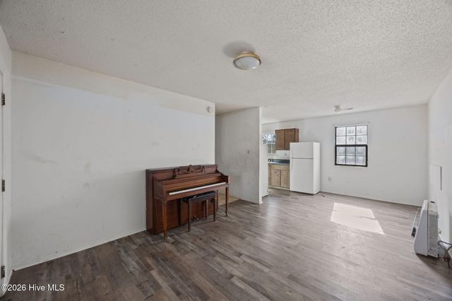 270 Smith Creek Road, Bayboro, NC 28515