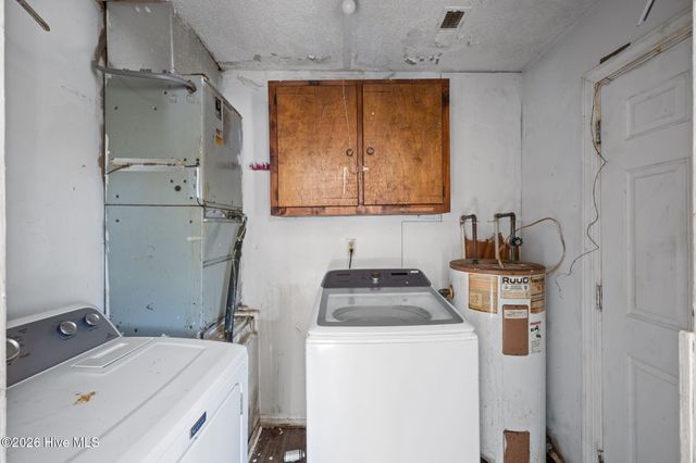 270 Smith Creek Road, Bayboro, NC 28515