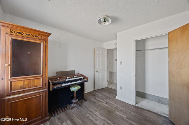 270 Smith Creek Road, Bayboro, NC 28515