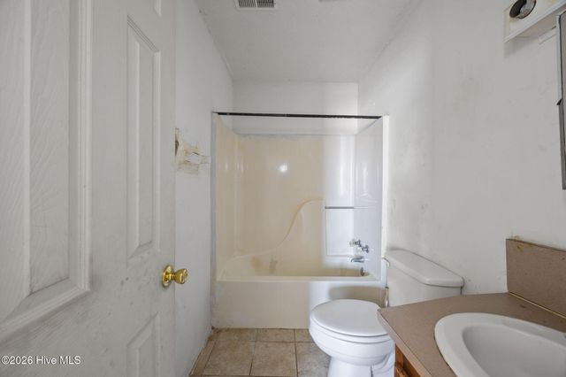 270 Smith Creek Road, Bayboro, NC 28515