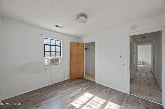 270 Smith Creek Road, Bayboro, NC 28515