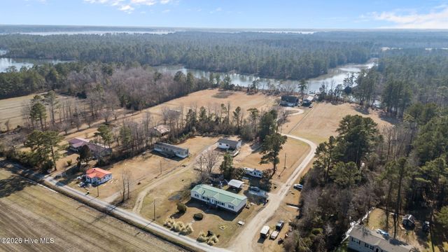 270 Smith Creek Road, Bayboro, NC 28515