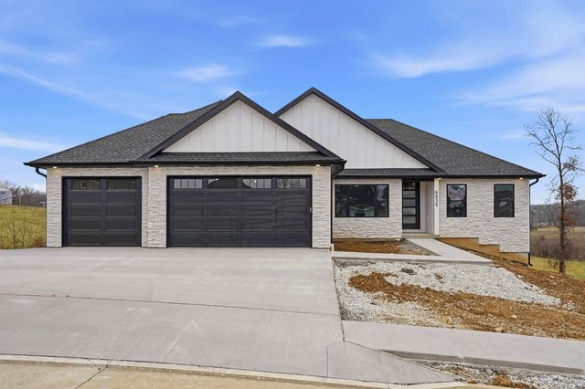 6035 W SWATHER CT, Columbia, MO 65203