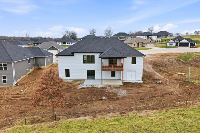 6035 W SWATHER CT, Columbia, MO 65203