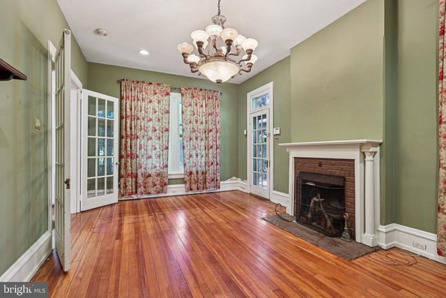 1420 PENNSYLVANIA AVE, Berwyn, PA 19312
