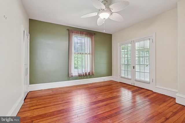 1420 PENNSYLVANIA AVE, Berwyn, PA 19312
