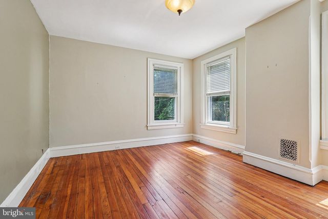 1420 PENNSYLVANIA AVE, Berwyn, PA 19312