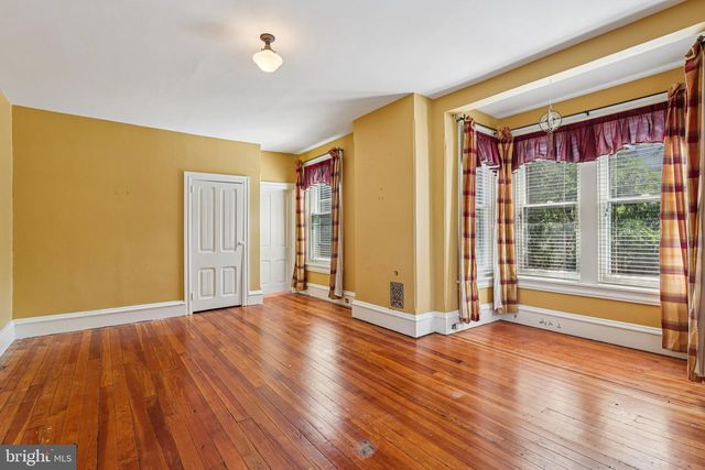 1420 PENNSYLVANIA AVE, Berwyn, PA 19312