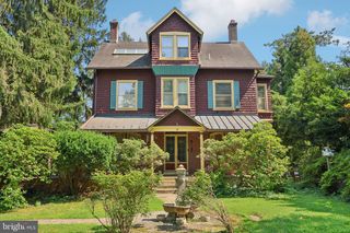 1420 PENNSYLVANIA AVE, Berwyn, PA 19312