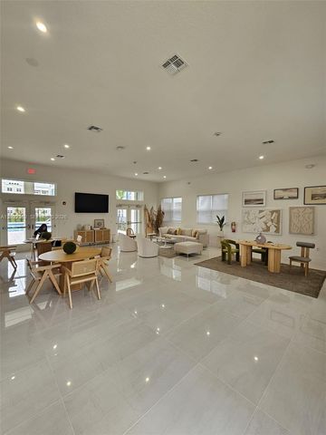 1201 SOUTHSTATION PL 108, Orlando, FL 32809