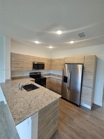 1201 SOUTHSTATION PL 108, Orlando, FL 32809