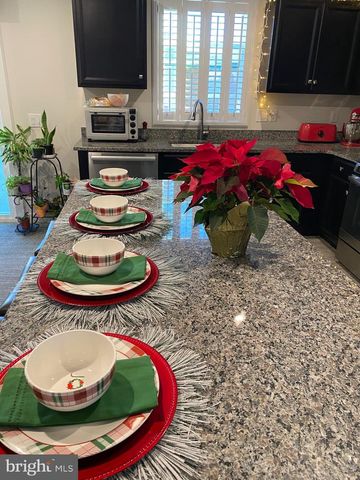 221 FOLIN ST, Coatesville, PA 19320