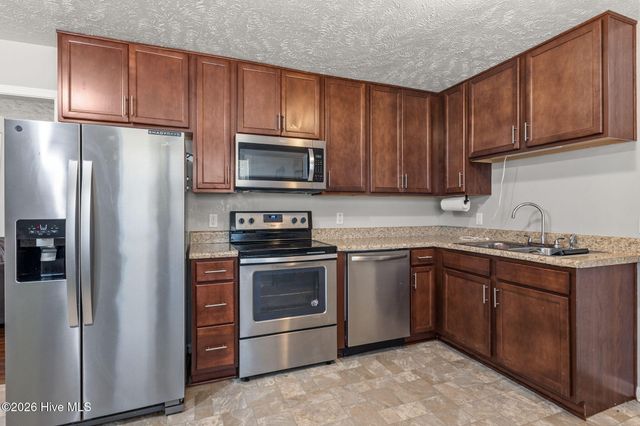 744 Rustland Drive, Fayetteville, NC 28301