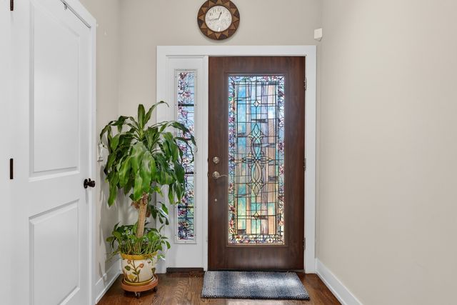 8166 W 87th Street 8166, Hickory Hills, IL 60457