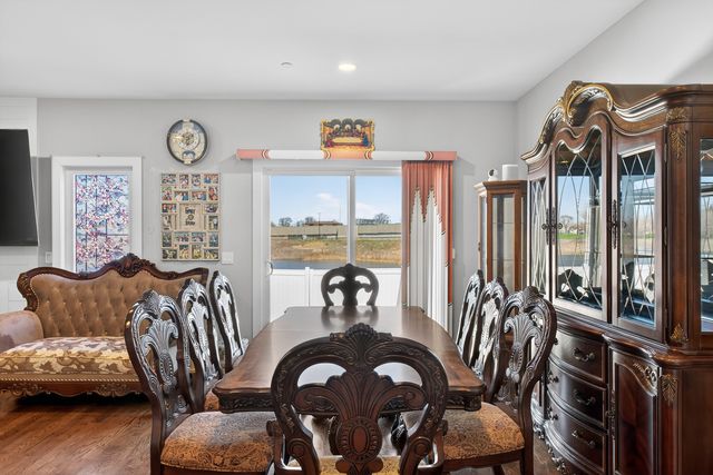 8166 W 87th Street 8166, Hickory Hills, IL 60457