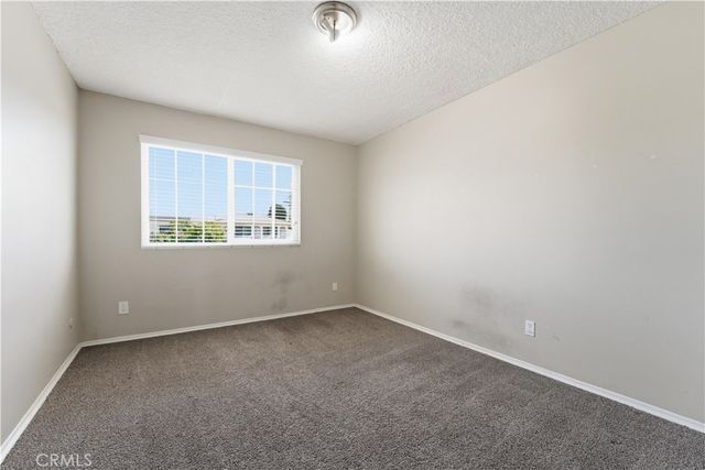 20253 Gifford Street, Winnetka, CA 91306