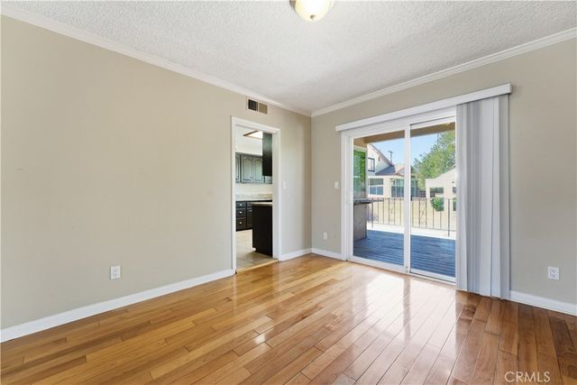20253 Gifford Street, Winnetka, CA 91306