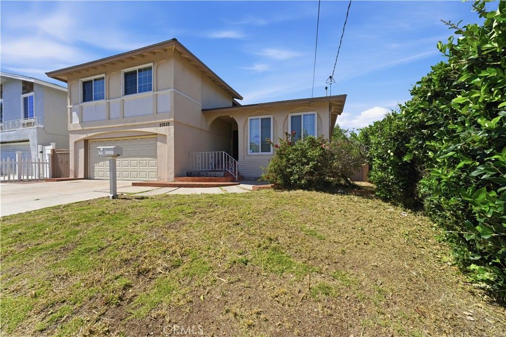 Image 2 of property listing at 20253 Gifford Street, Winnetka, CA 91306