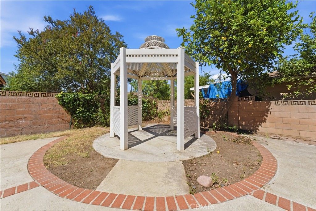 Image 35 of property listing at 20253 Gifford Street, Winnetka, CA 91306