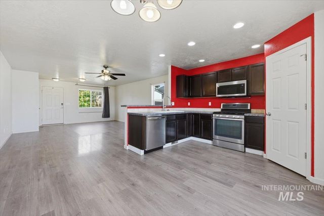 8556 W Snohomish St, Boise, ID 83709