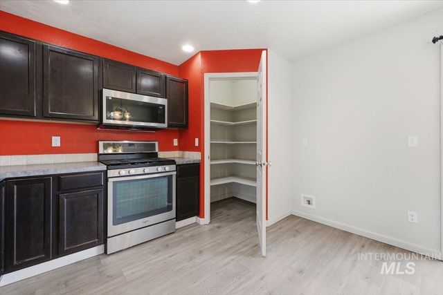 8556 W Snohomish St, Boise, ID 83709