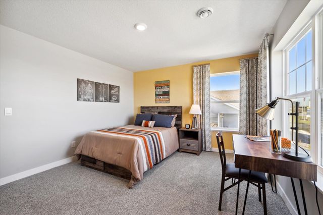 17049 Draper Way, Lakeville, MN 55044