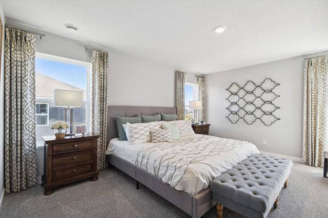 17049 Draper Way, Lakeville, MN 55044