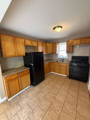 1249 W 108th Place, Chicago, IL 60643