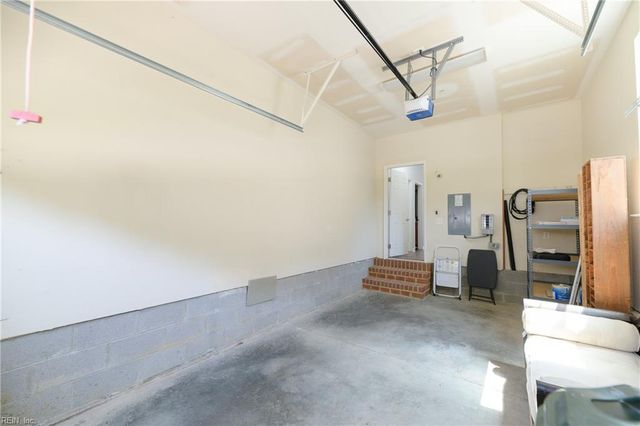 1602 Rustads CIR, Williamsburg, VA 23185