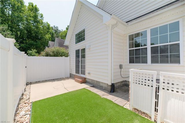 1602 Rustads CIR, Williamsburg, VA 23185
