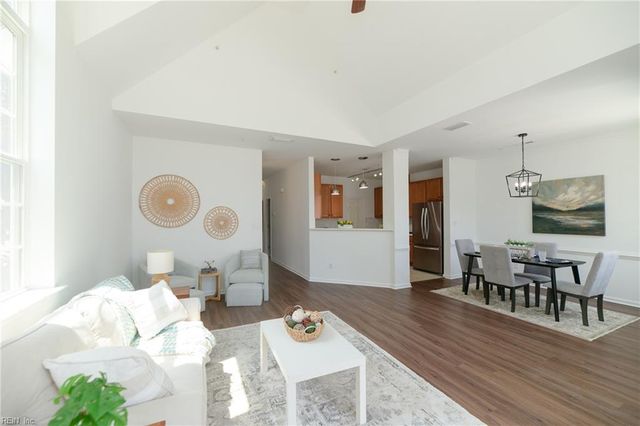 1602 Rustads CIR, Williamsburg, VA 23185