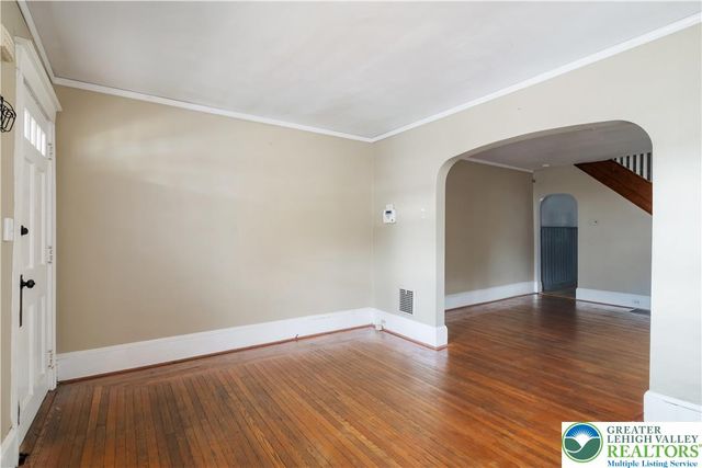 422 Hickory Street, Bethlehem City, PA 18017