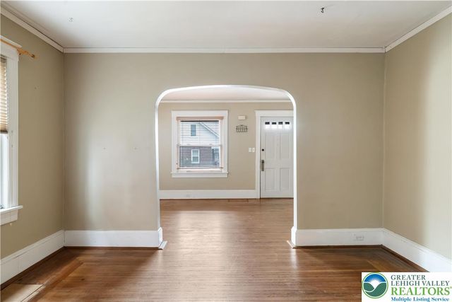 422 Hickory Street, Bethlehem City, PA 18017