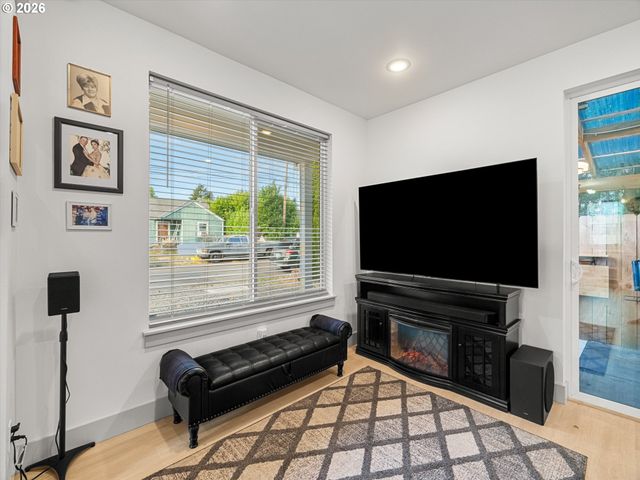 7424 Se 51ST Ave, Portland, OR 97206