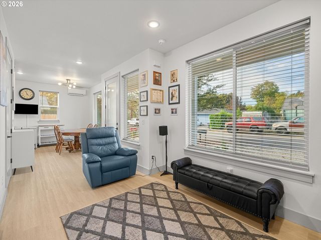 7424 Se 51ST Ave, Portland, OR 97206